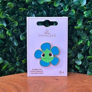 Loungefly Disney Tangled Pascal Flower Color Changing Enamel Pin